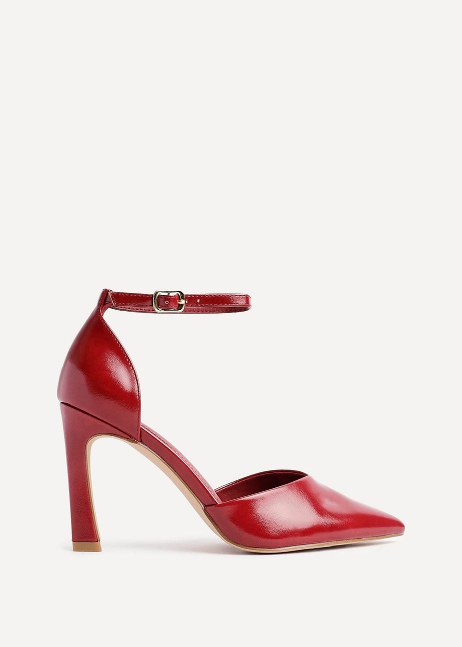 Linzi Moira Red Faux Leather V Cut Court Heel