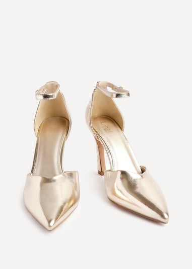 Linzi Moira Gold Faux Leather V Cut Court Heel