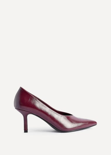 Linzi Bellamy Burgundy Faux Leather V-Cut Vamp Court Heels