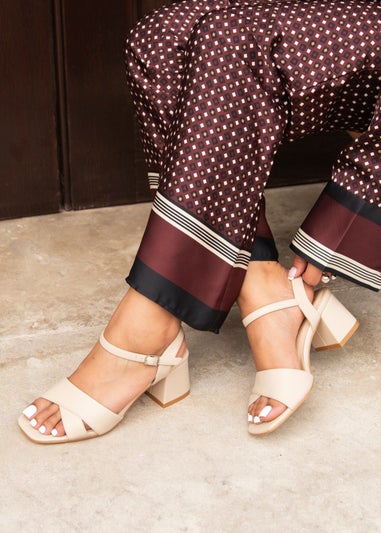 Linzi Vivian Wide Fit Sand Faux Leather Block Heeled Sandals