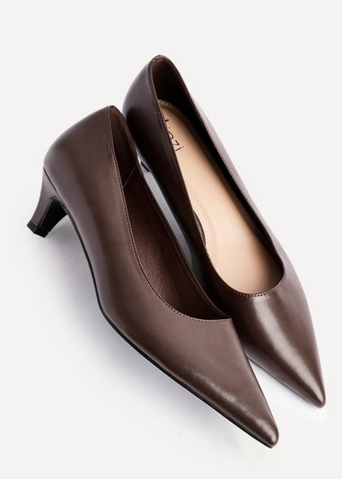 Linzi Zola Brown Faux Leather Kitten Court Heel