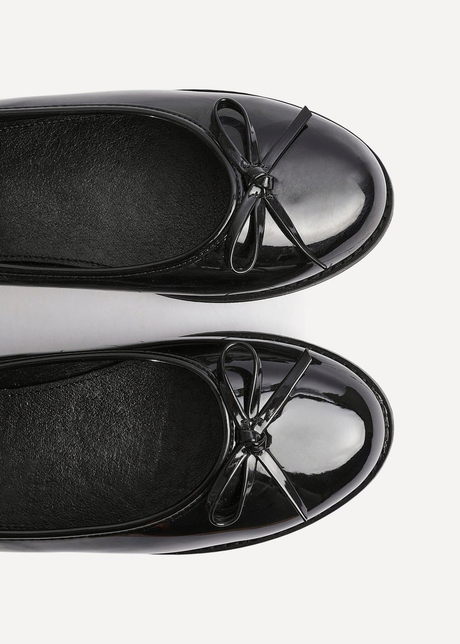 Linzi Wendi Wide Fit Black Patent Pump