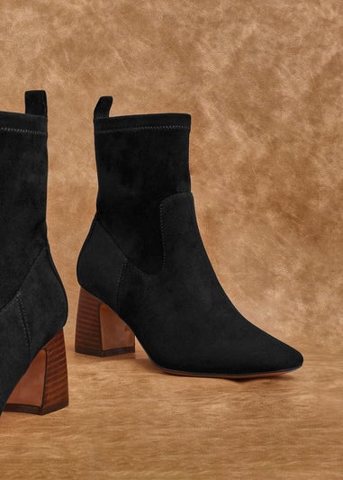 Linzi Francisco Black Faux Suede Heeled Ankle Boot