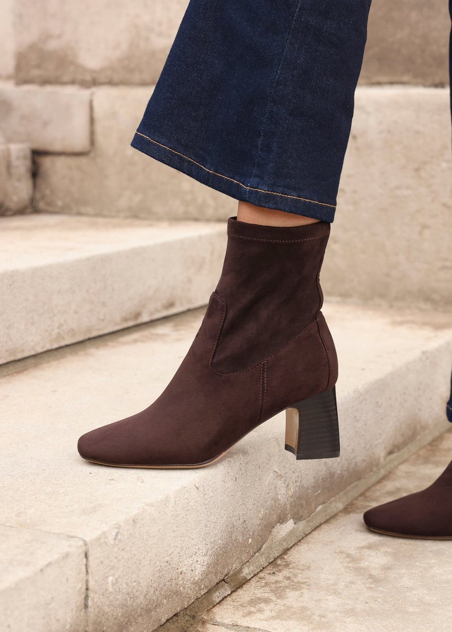 Linzi Francisco Brown Faux Suede Heeled Ankle Boot
