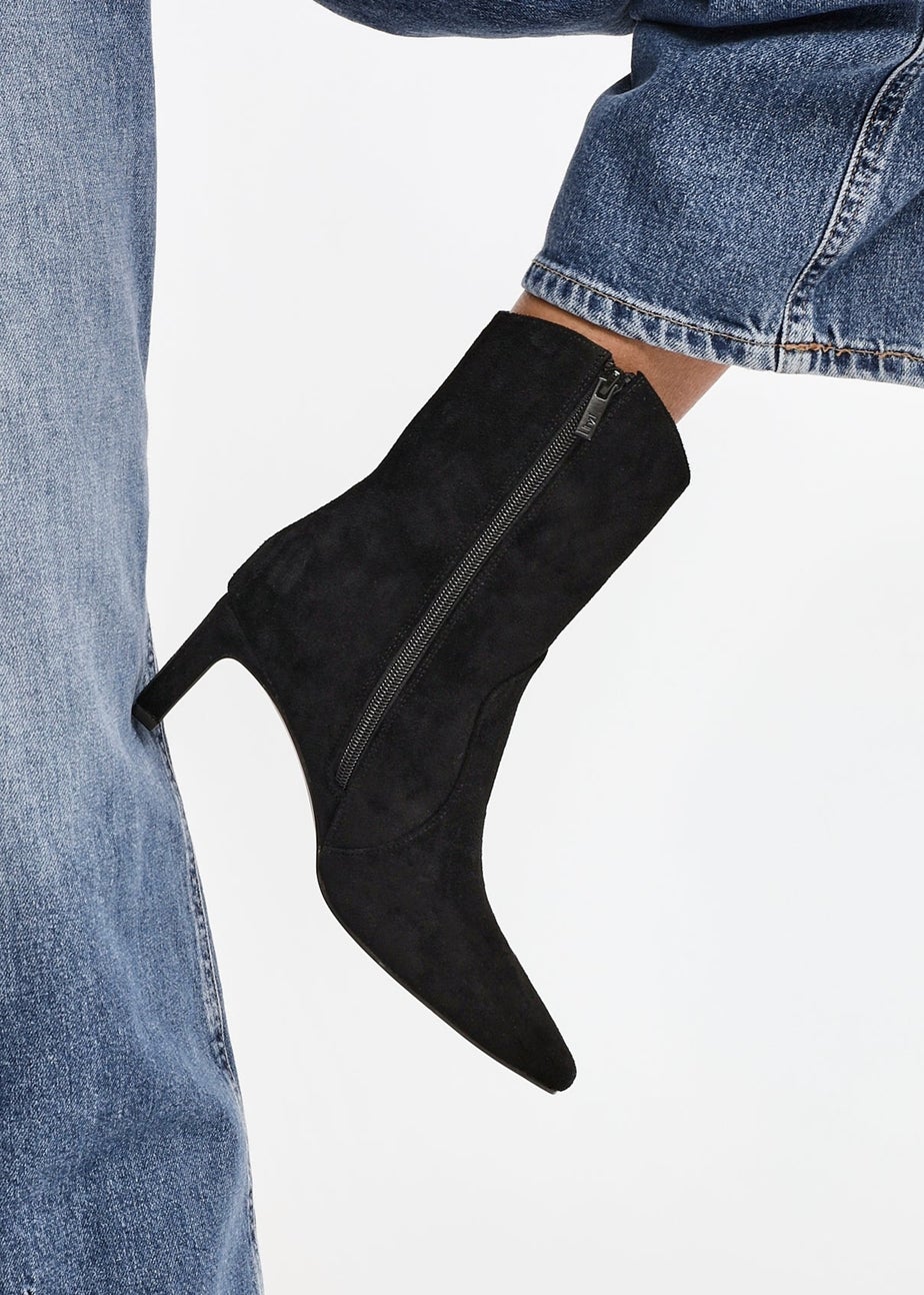 Linzi Calabasas Black Faux Suede Western Inspired Heeled Boot