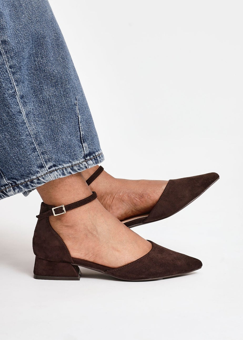 Linzi Dolly Wide Fit Brown Faux Suede Low Block Court Heel