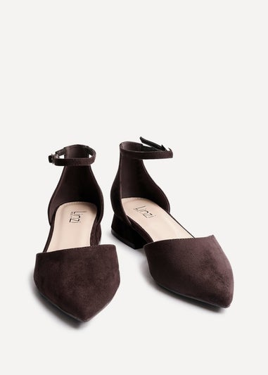 Linzi Dolly Wide Fit Brown Faux Suede Low Block Court Heel