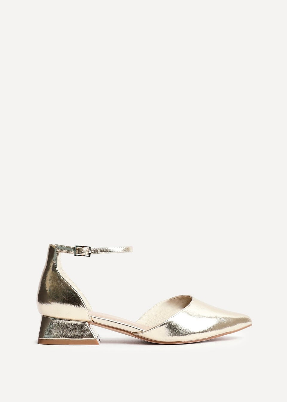 Linzi Dolly Wide Fit Gold Faux Leather Low Block Court Heel