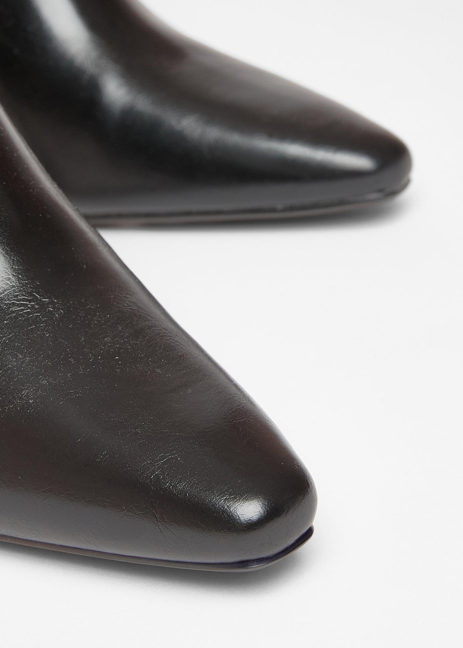 Quiz Black Flared Heel Ankle Boots