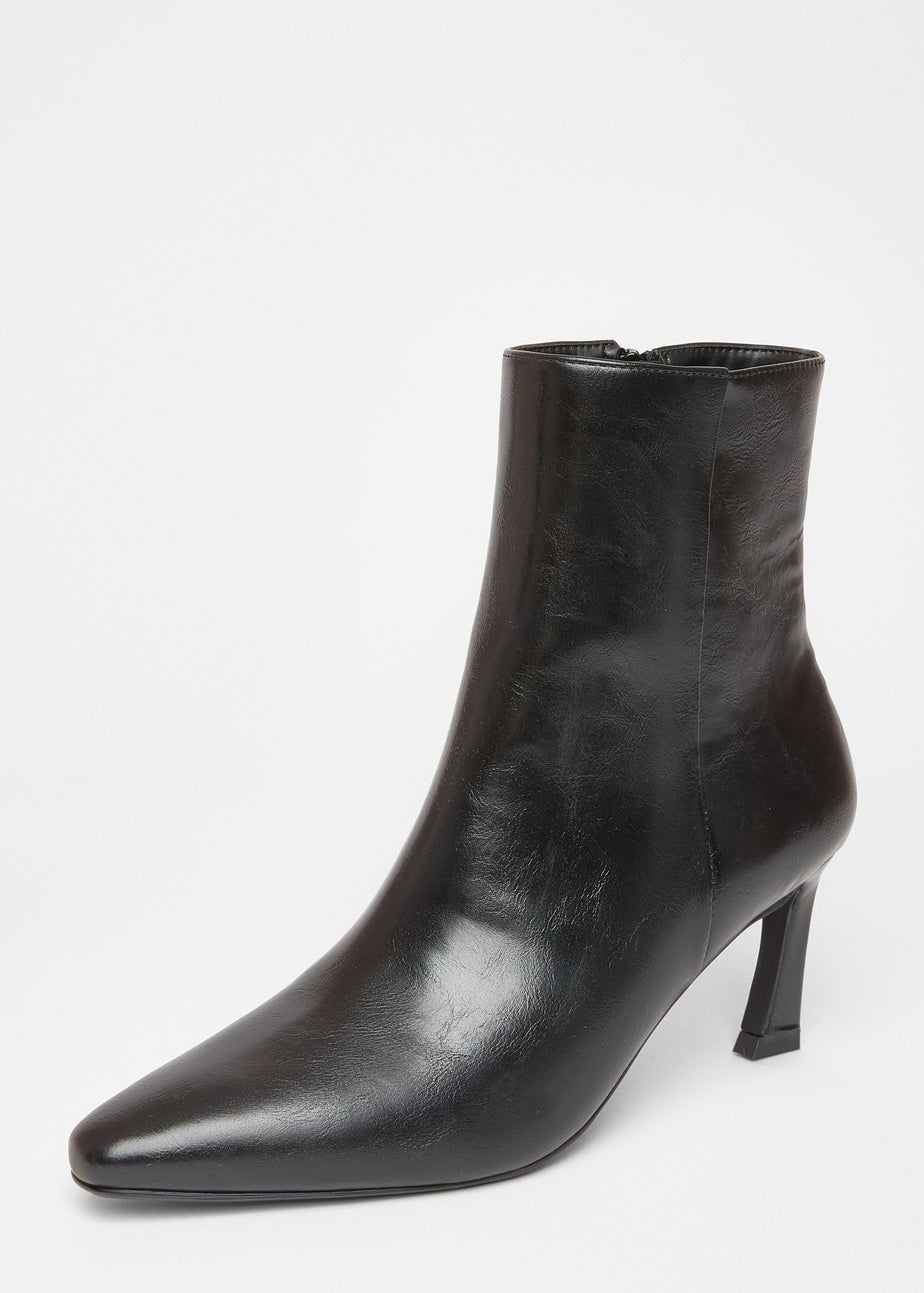 Quiz Black Flared Heel Ankle Boots
