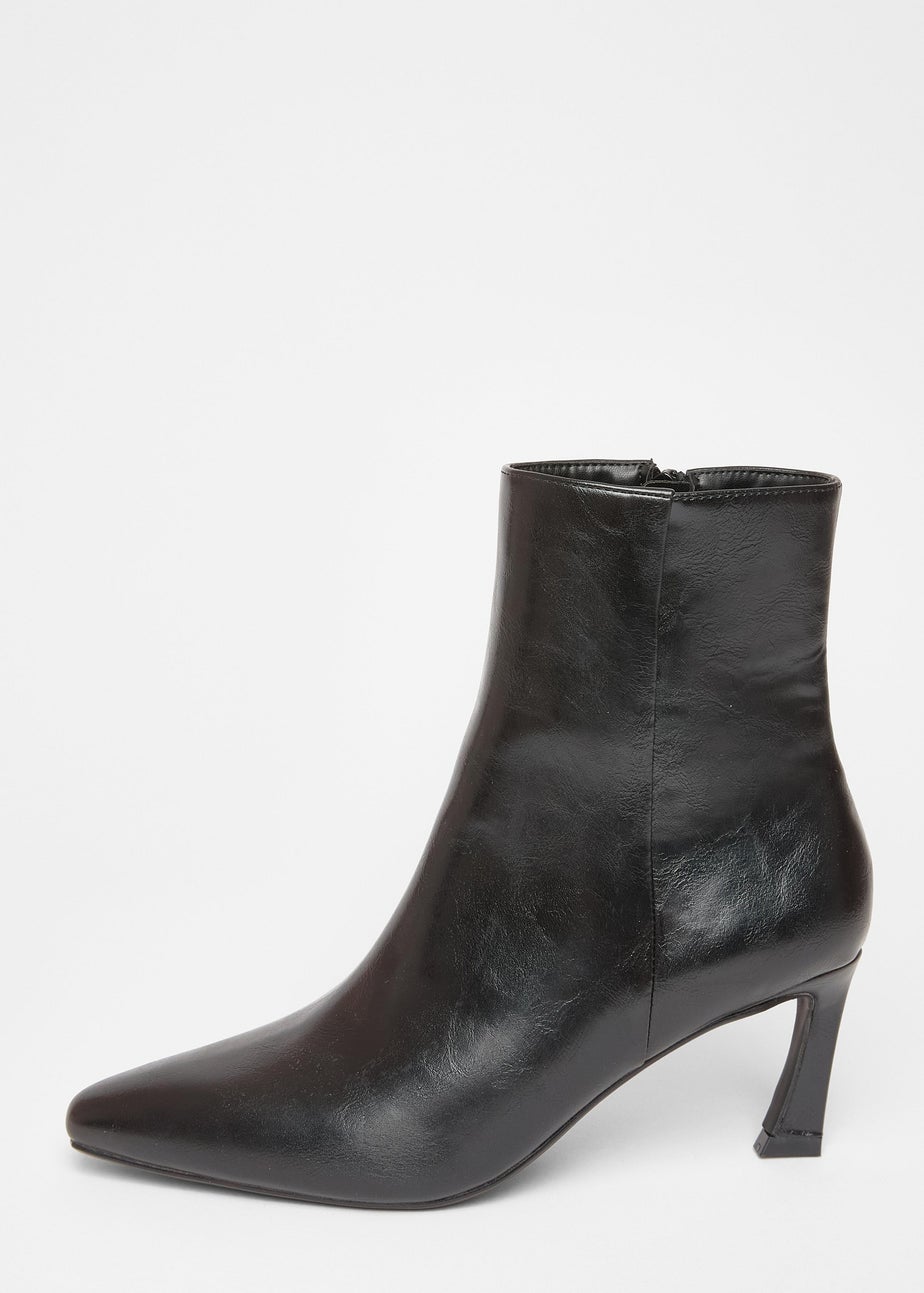 Quiz Black Flared Heel Ankle Boots