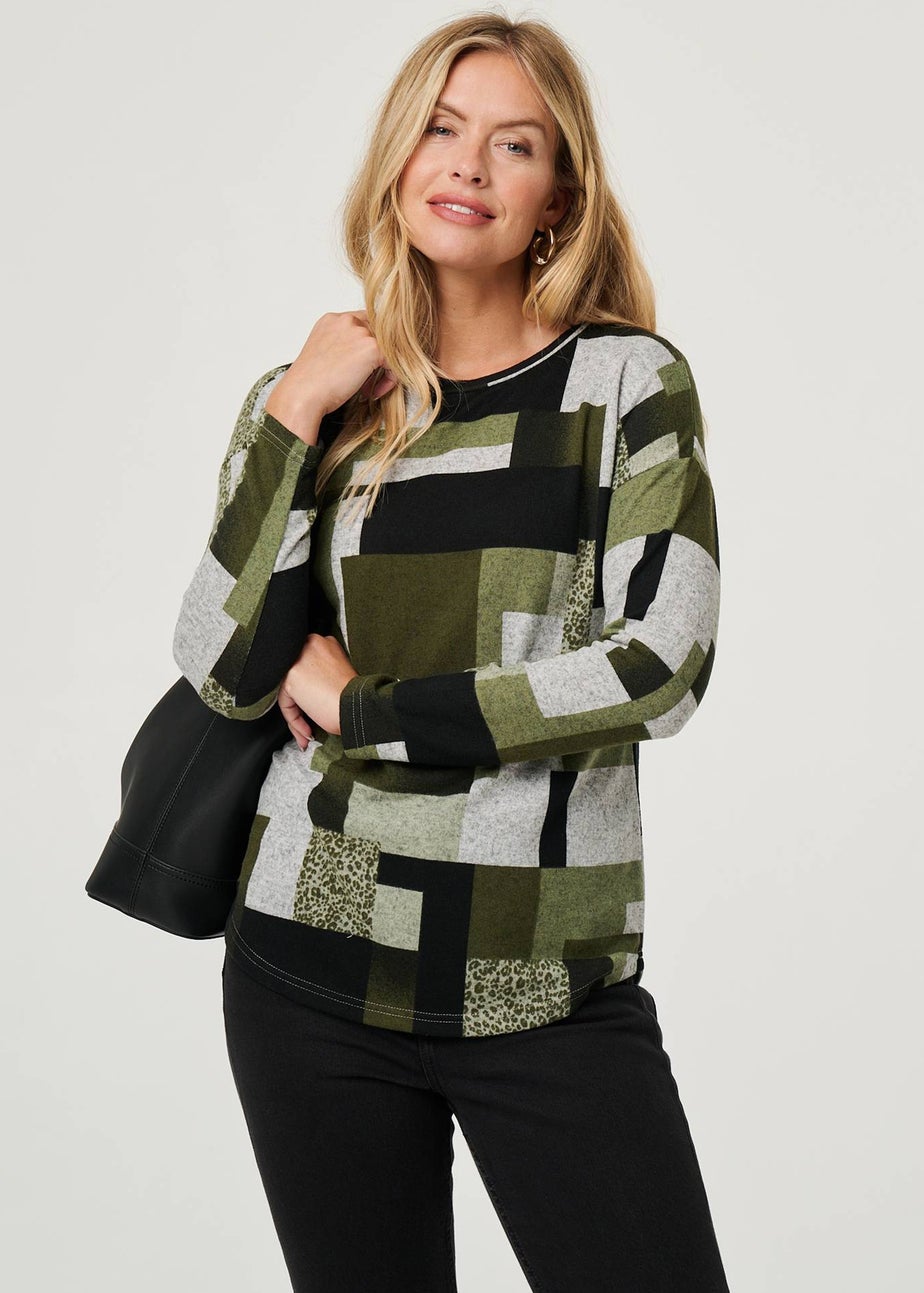 Izabel London Green Geo Print Long Sleeve Relaxed Top