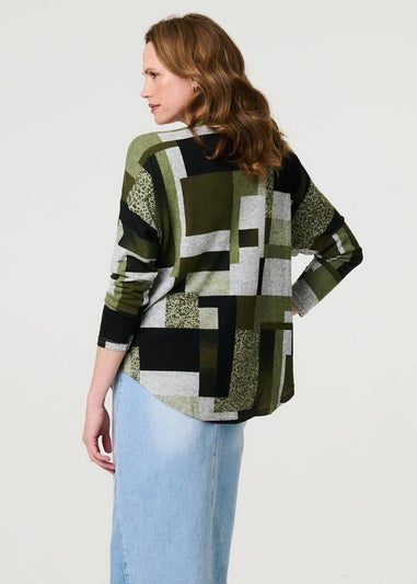 Izabel London Green Geo Print Zip V-Neck Curve Hem Top