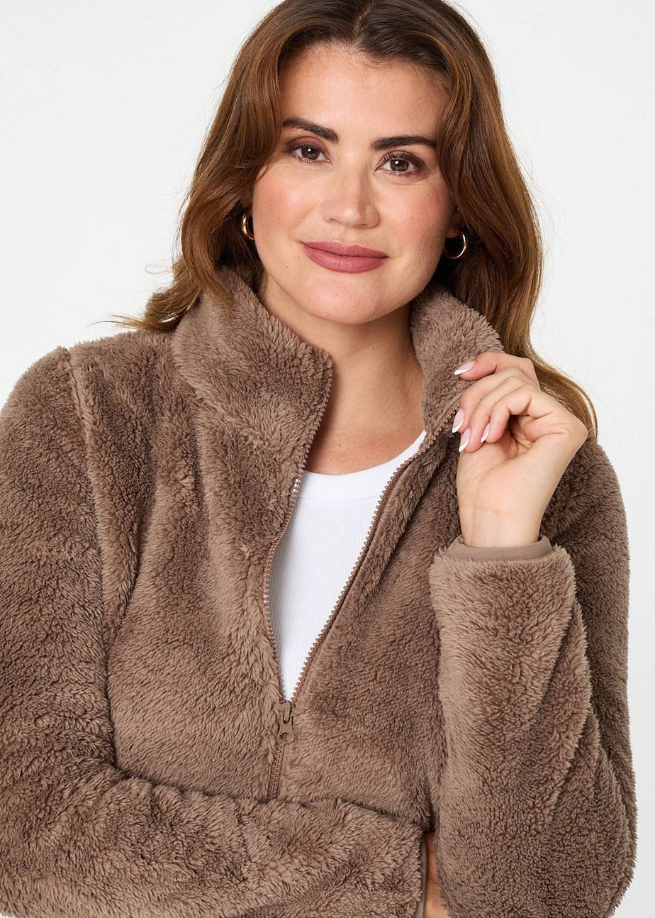 Izabel London Tan Soft Texture Zip Front High Neck Fleece