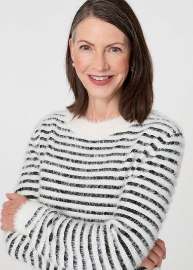 Izabel London White Textured Soft Knit Striped Jumper