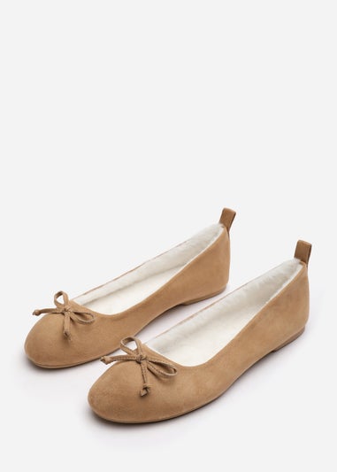 Wheres That From Cassia Camel Suede Faux Fur Fluffy Slippers