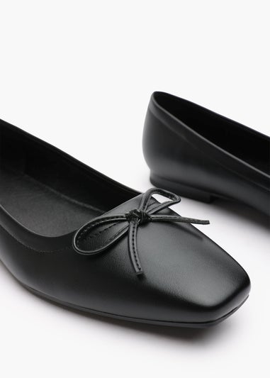 Where's That From Lauren Black PU Flat Pumps