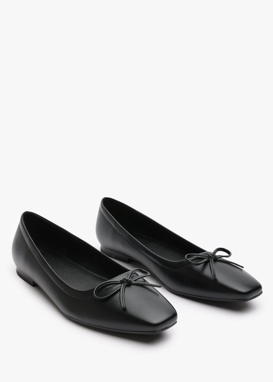 Where's That From Lauren Black PU Flat Pumps