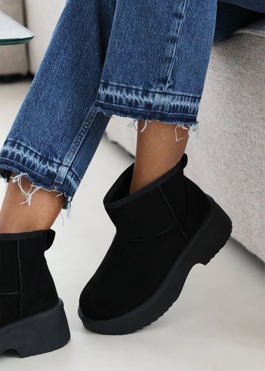 Where's That From Darcy Black PU Platform Ankle Boots
