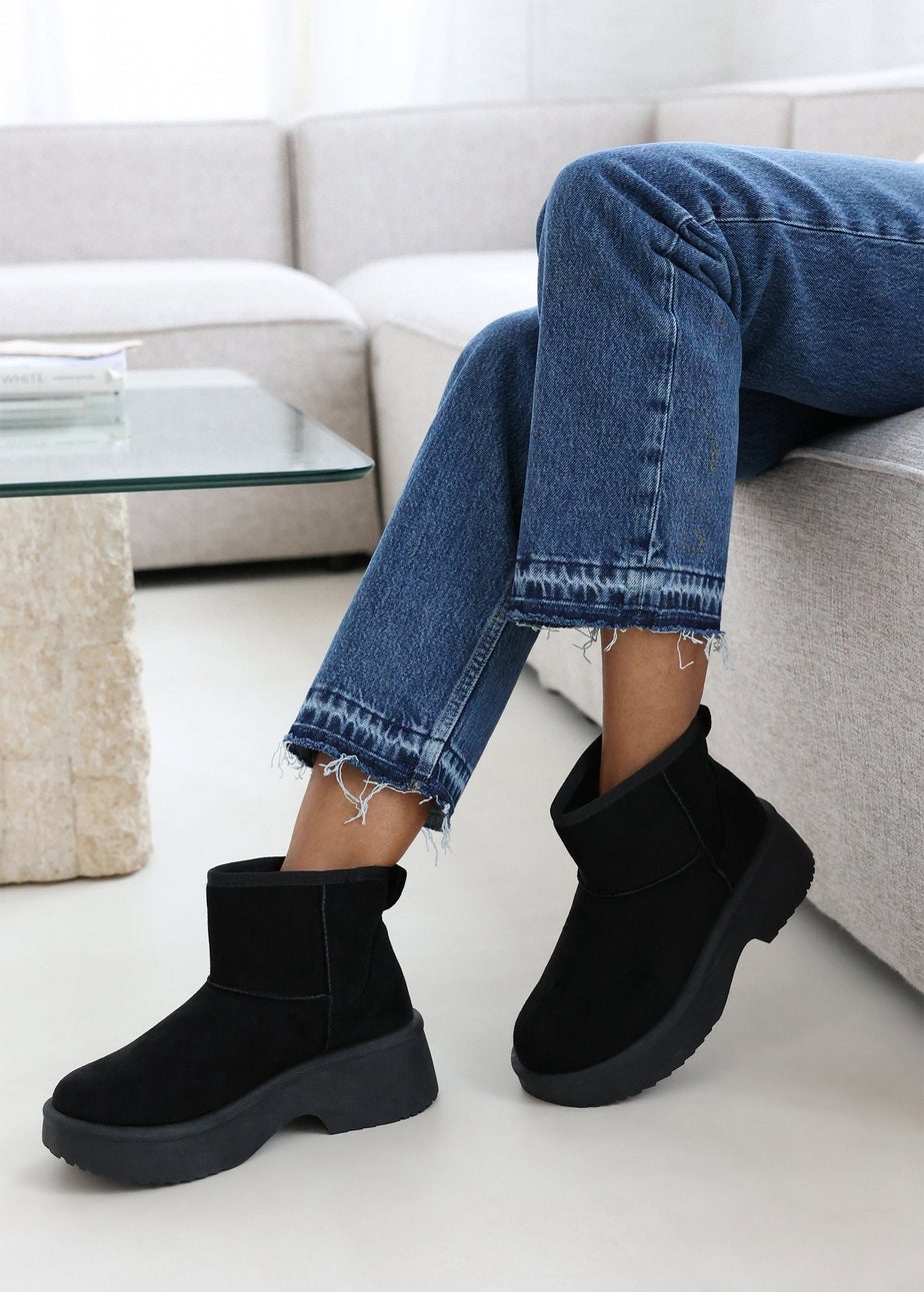 Where's That From Darcy Black PU Platform Ankle Boots