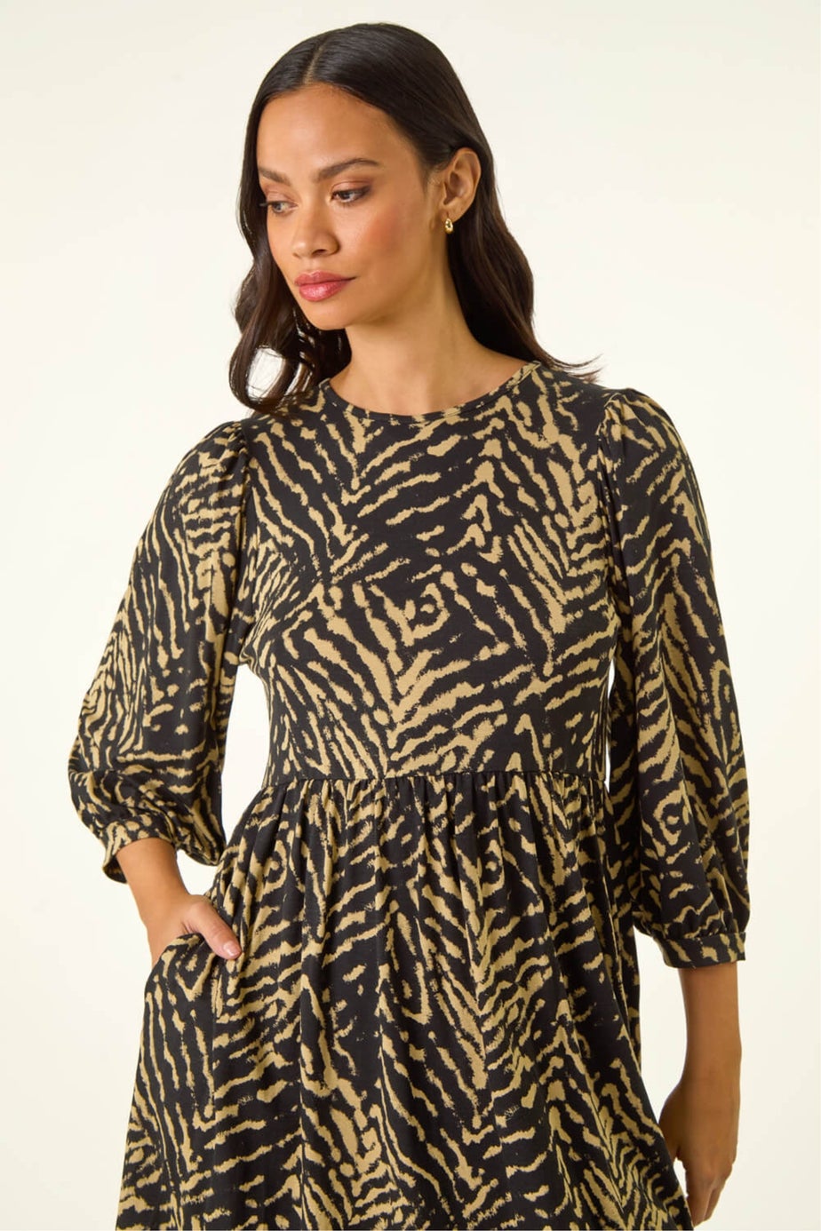 Dusk Black Abstract Puff Sleeve Midi Dress