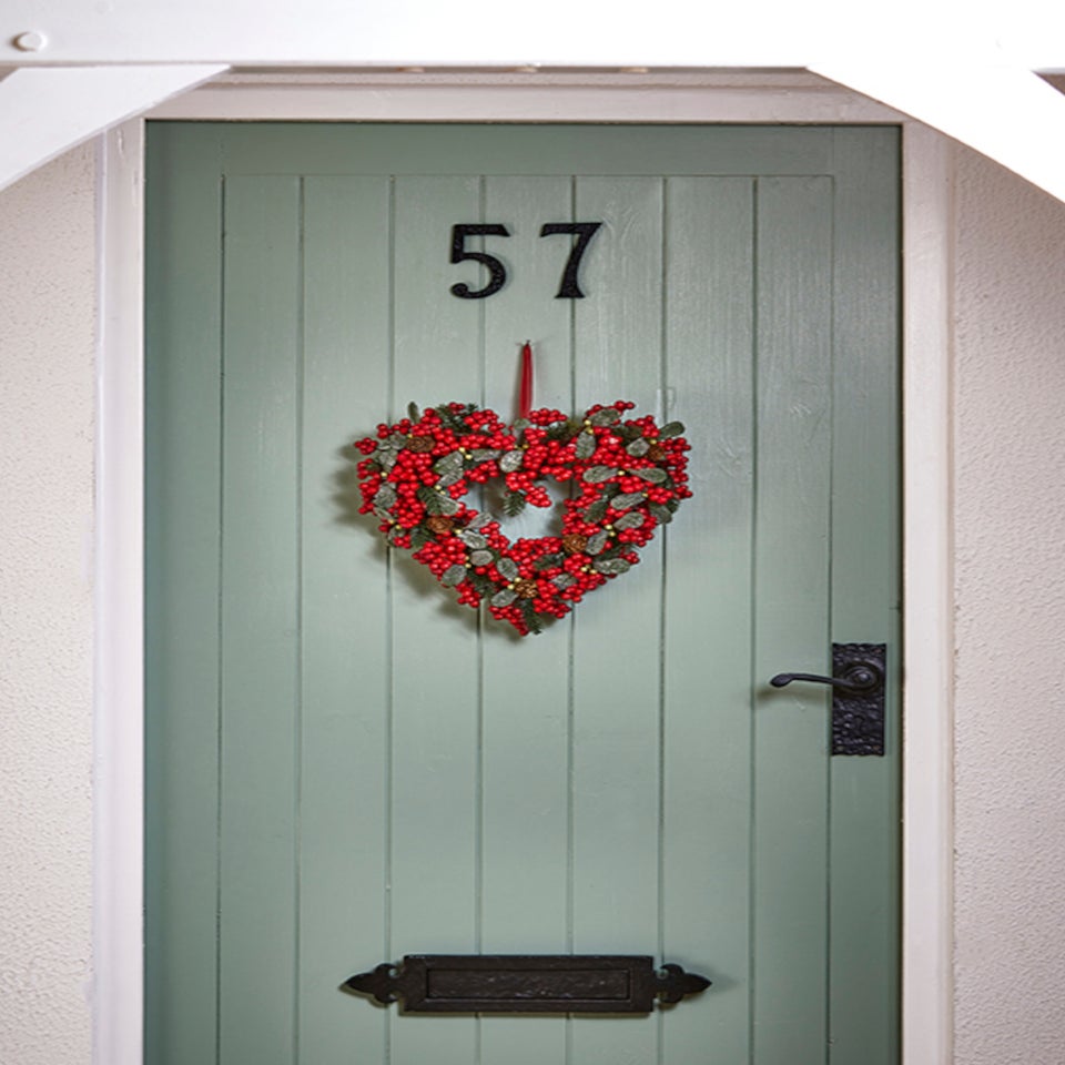 Premier Decorations Berry & Leaf Heart Wreath