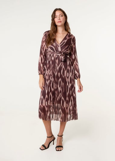 Blue Vanilla Brown Crossover Metallic Pleated Dress