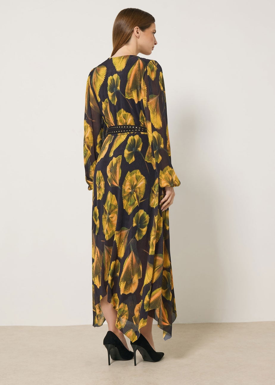 Star By Julien Macdonald Black Floral Mesh Pleated Maxi Dress