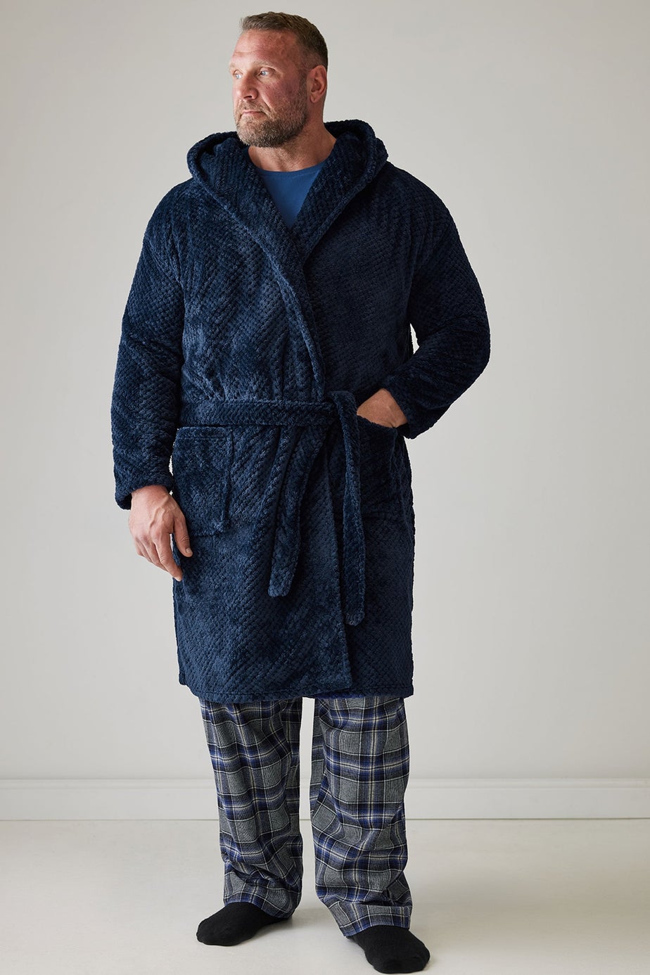 BadRhino Navy Blue Textured Fleece Dressing Gown