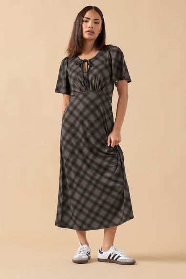 PixieGirl Petite Brown Check Tie Front Midi Dress