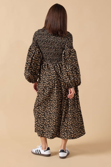 PixieGirl Petite Brown Animal Shirred Puff Sleeve Maxi Dress