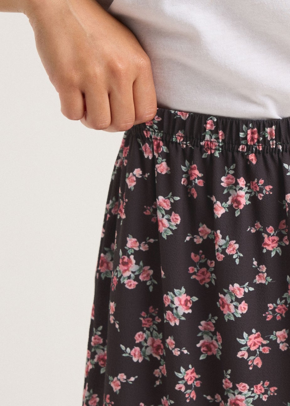 PixieGirl Petite Black Ditsy Floral Tiered Maxi Skirt