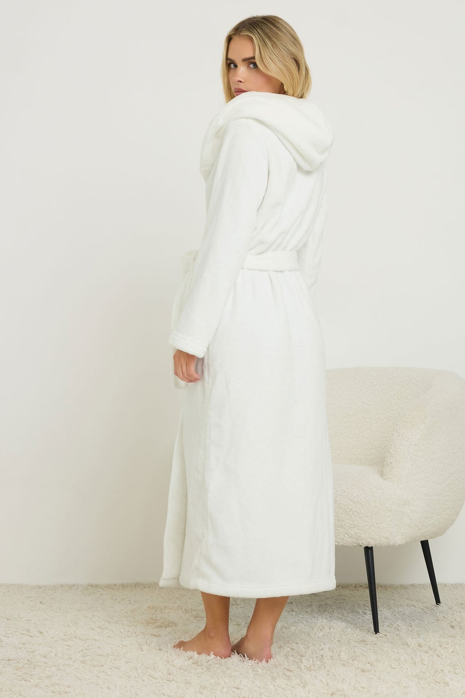 PixieGirl Petite White Luxury Soft Fleece Dressing Gown