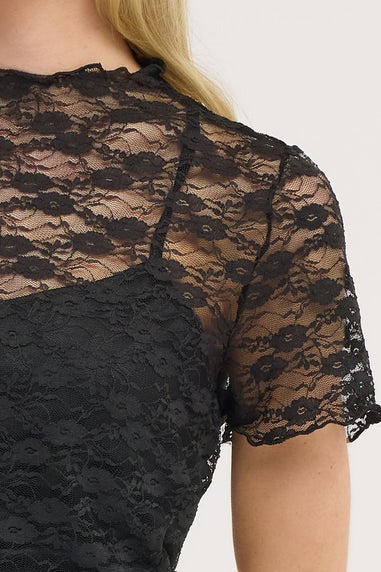 PixieGirl Petite Black Lace Short Sleeve Dress
