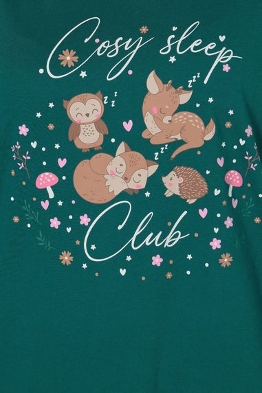 Yours Curve Green 'Cosy Sleep Club' Woodland Pyjama Gift Set