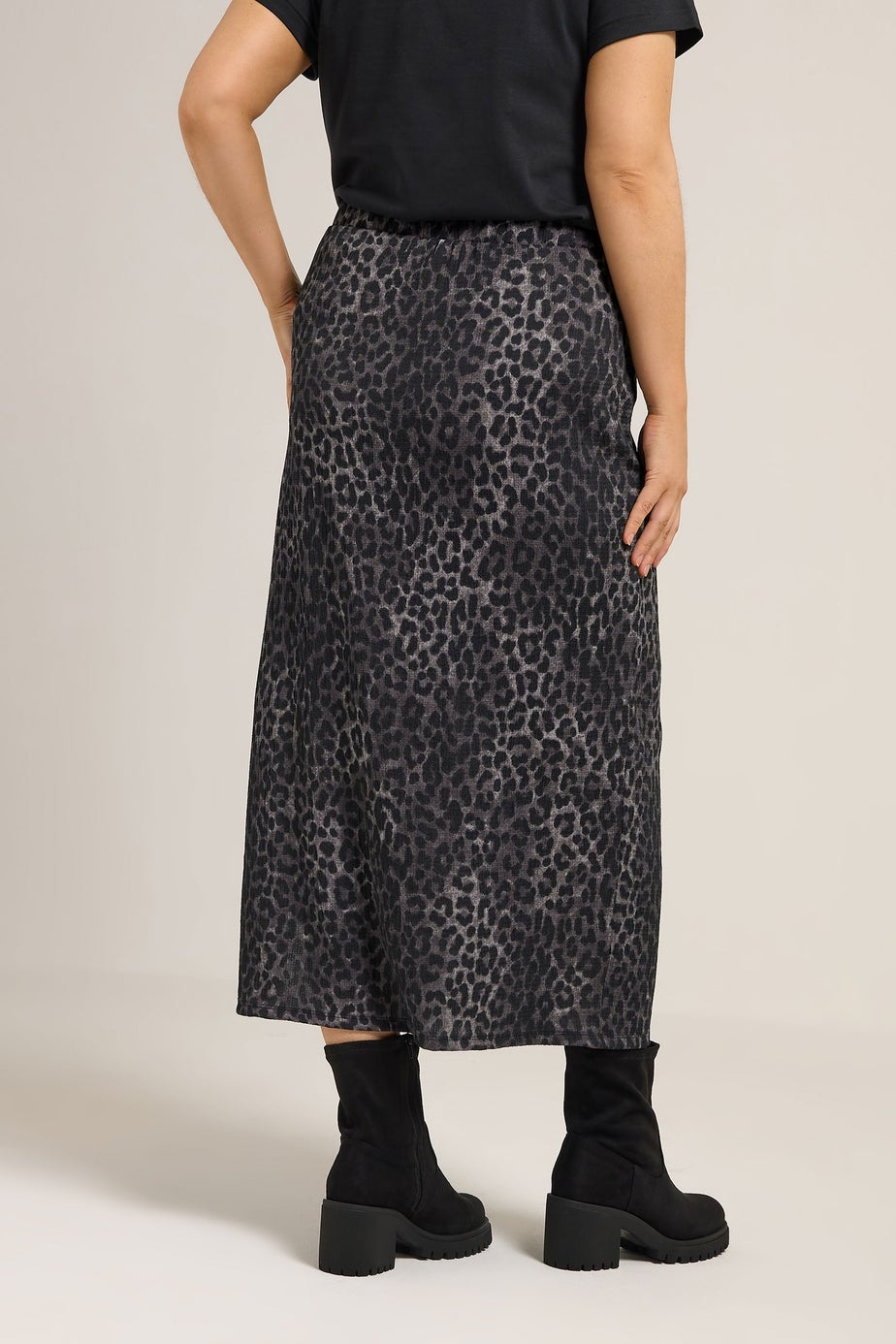 Yours Curve Grey Leopard Print Textured Tube Skirt