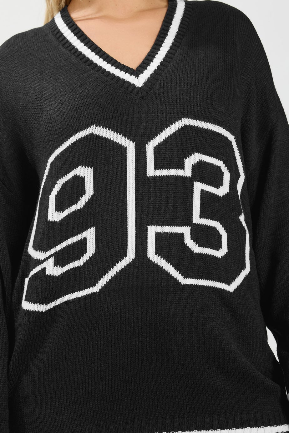 Yours Curve Black '93' Slogan Knitted Jumper