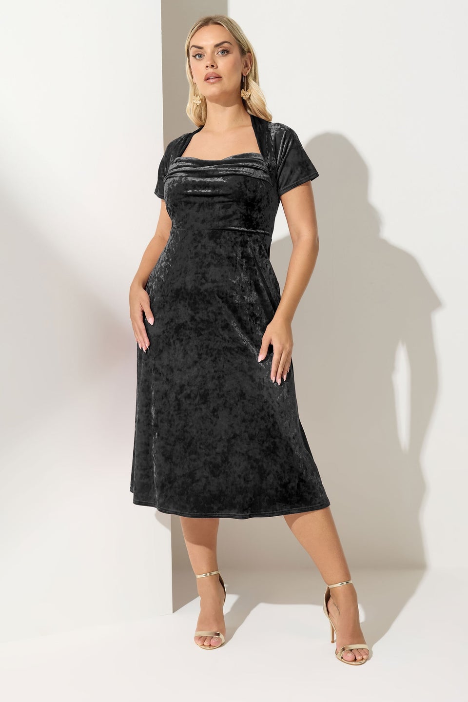 Yours London Curve Black Velvet Square Neck Midi Dress