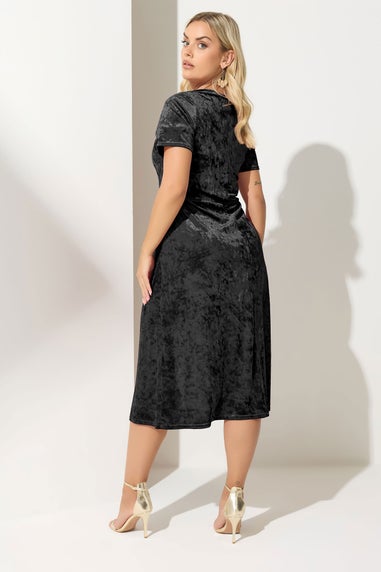 Yours London Curve Black Velvet Square Neck Midi Dress