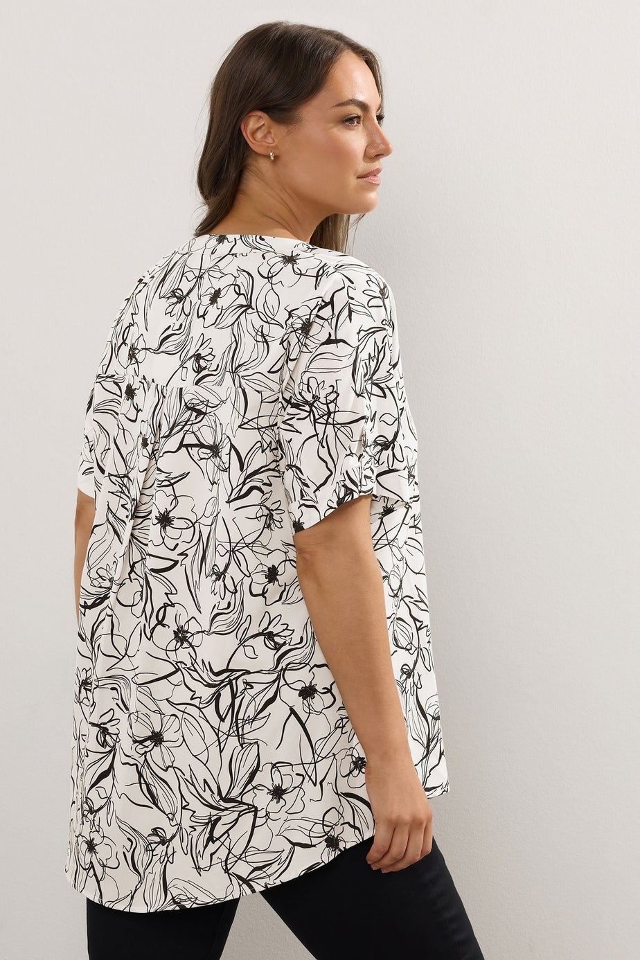 Yours Curve Cream Floral Print Blouse