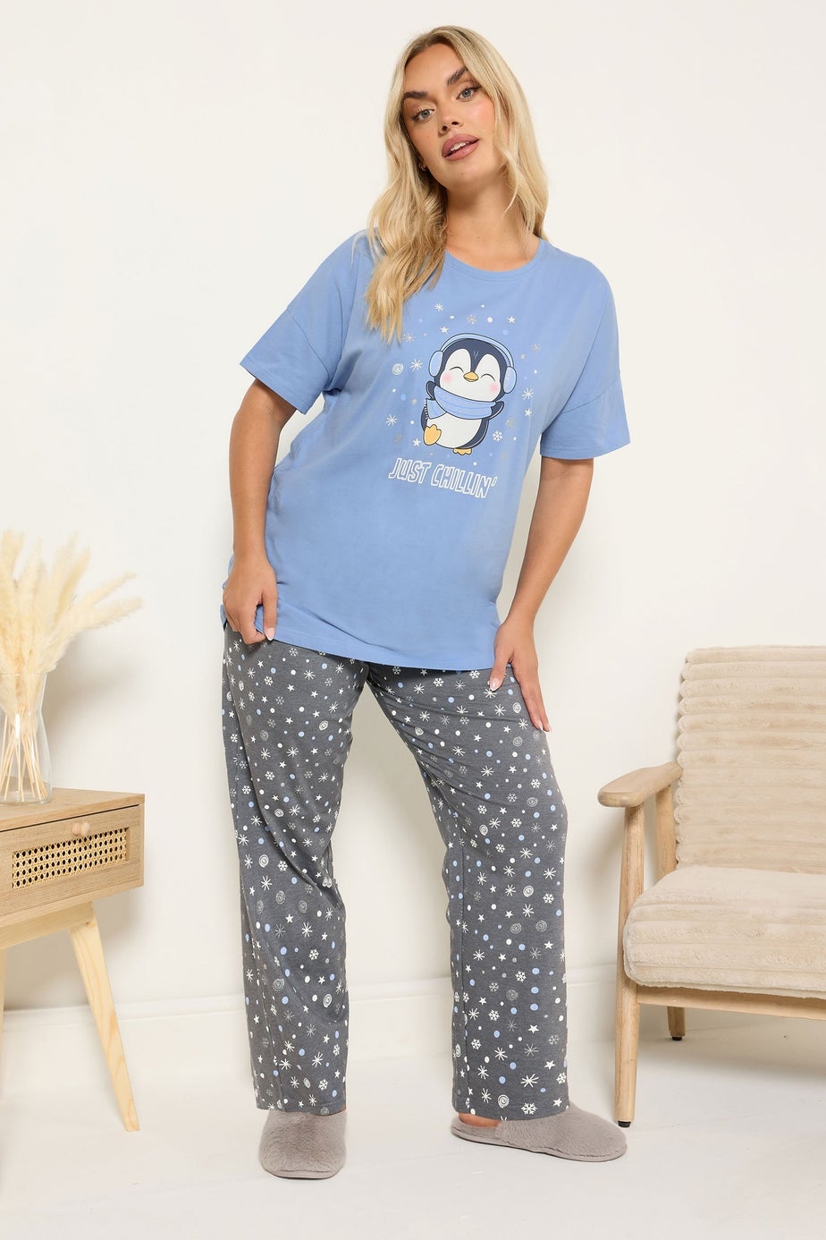 Yours Curve Blue 'Just Chillin' Wide Leg Pyjama Set