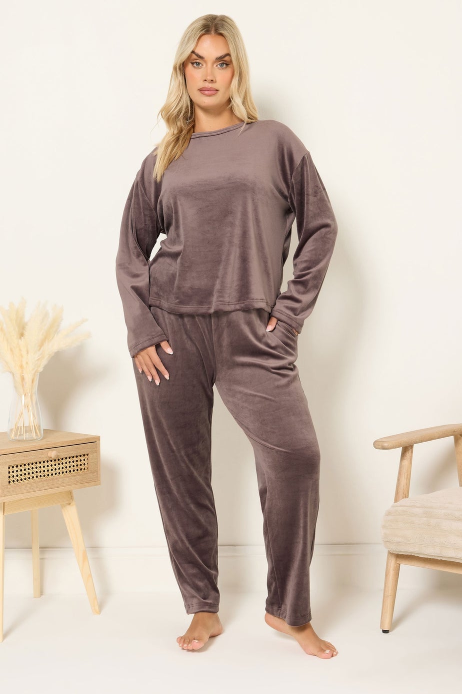 Yours Curve Brown Super Luxe Pyjama Set