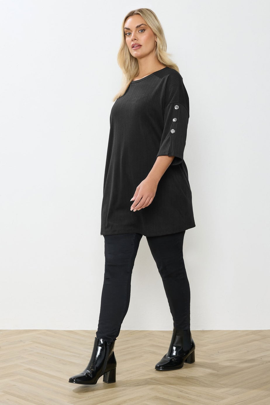 Yours Curve Black Soft Touch Button Top