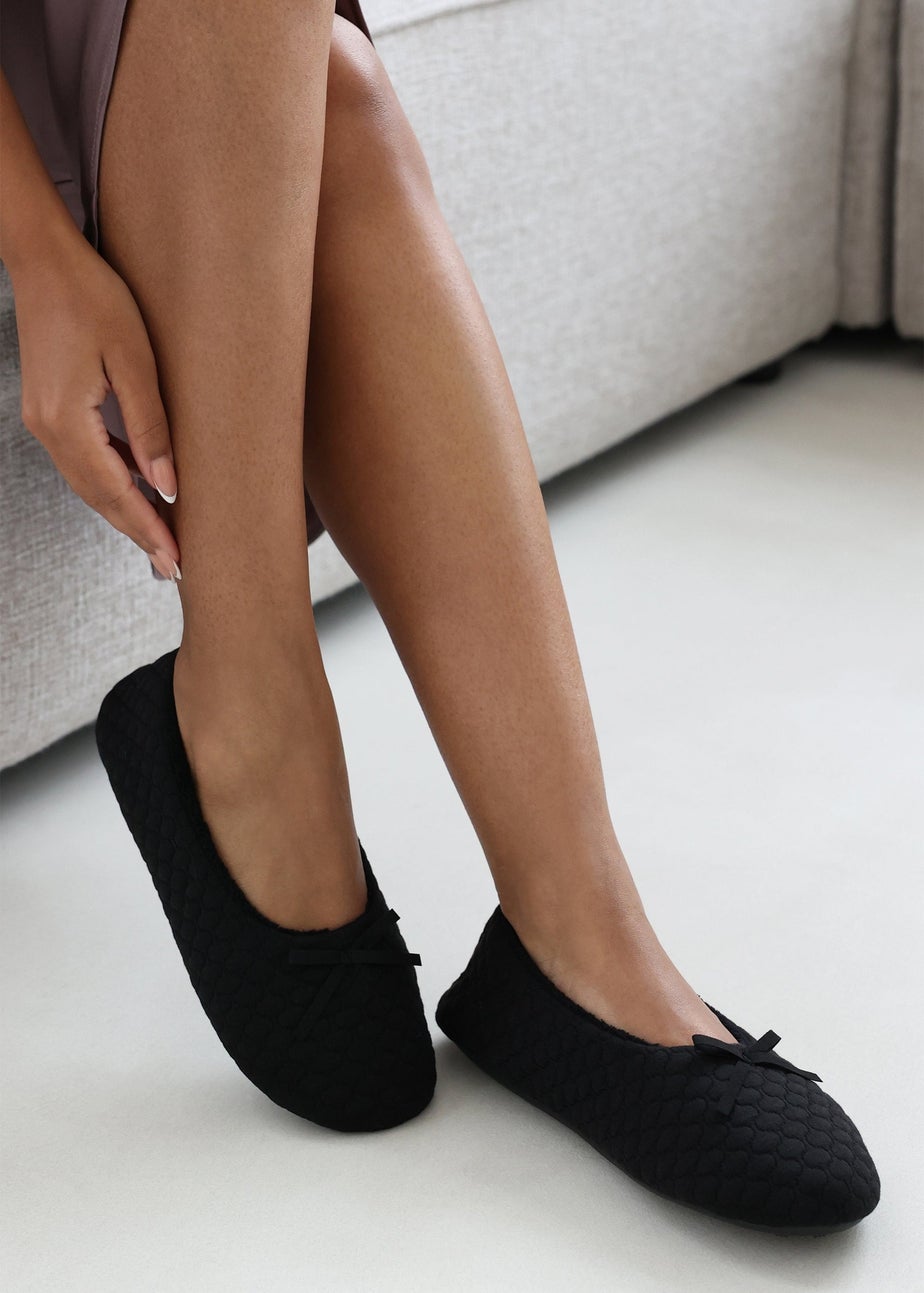 Where's That From Sorelle Black Quilted Ballet Slipper With Bow