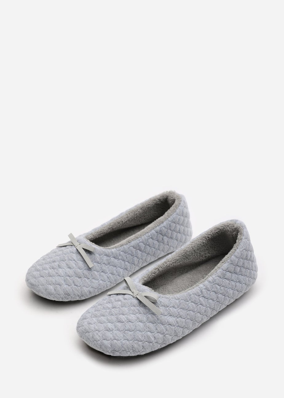 Where's That From Sorelle Light Grey Quilted Ballet Slipper With Bow
