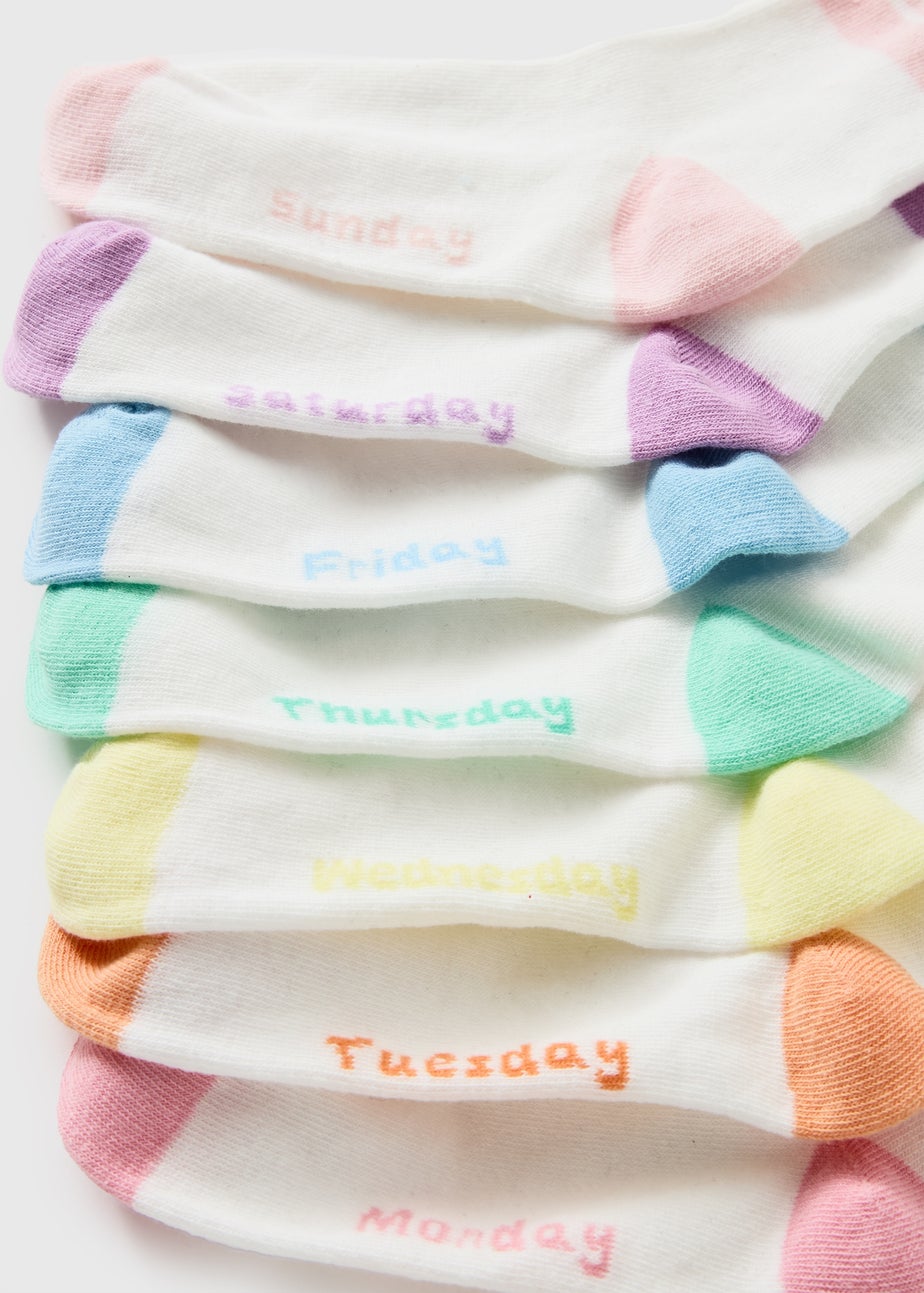 7 Pack Girls Days Of The Week Socks (Younger 6-Older 6.5)
