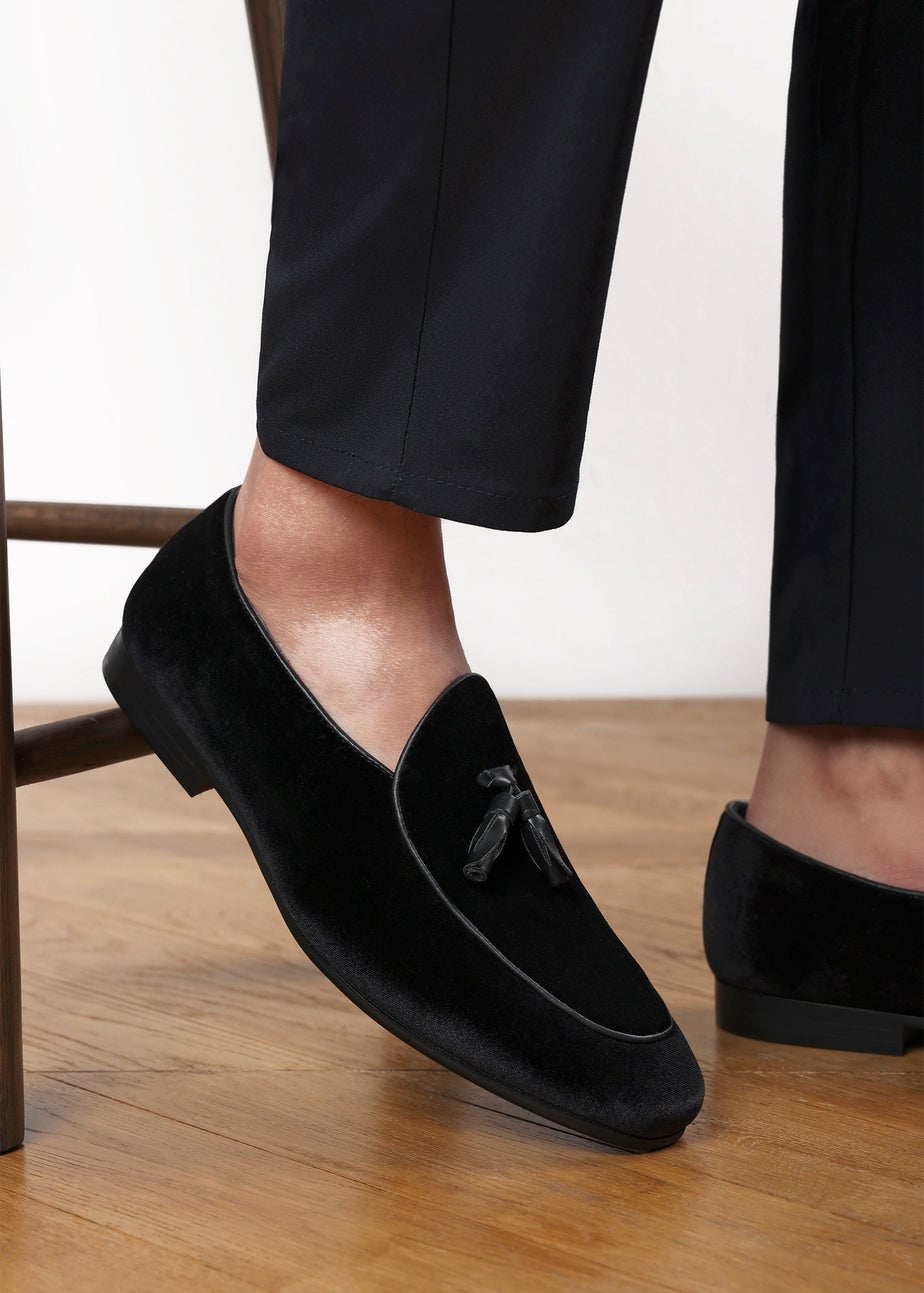 Where's That From Finley Black Velvet Tassel Loafer Dress Shoes