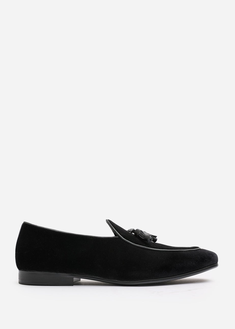 Where's That From Finley Black Velvet Tassel Loafer Dress Shoes