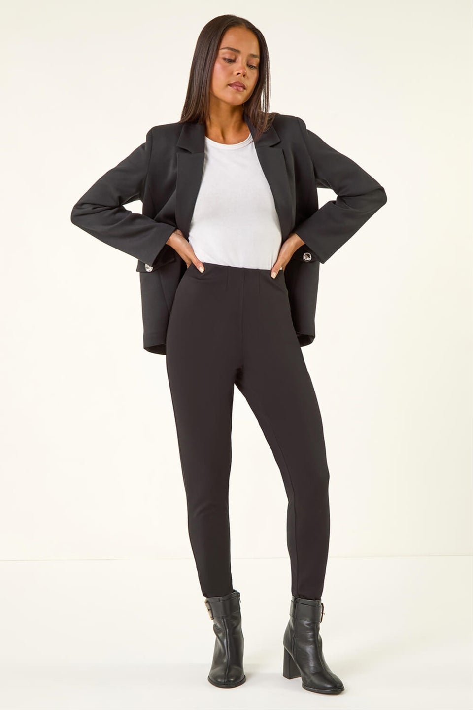 Roman Black Petite Essential Stretch Shaped Leggings