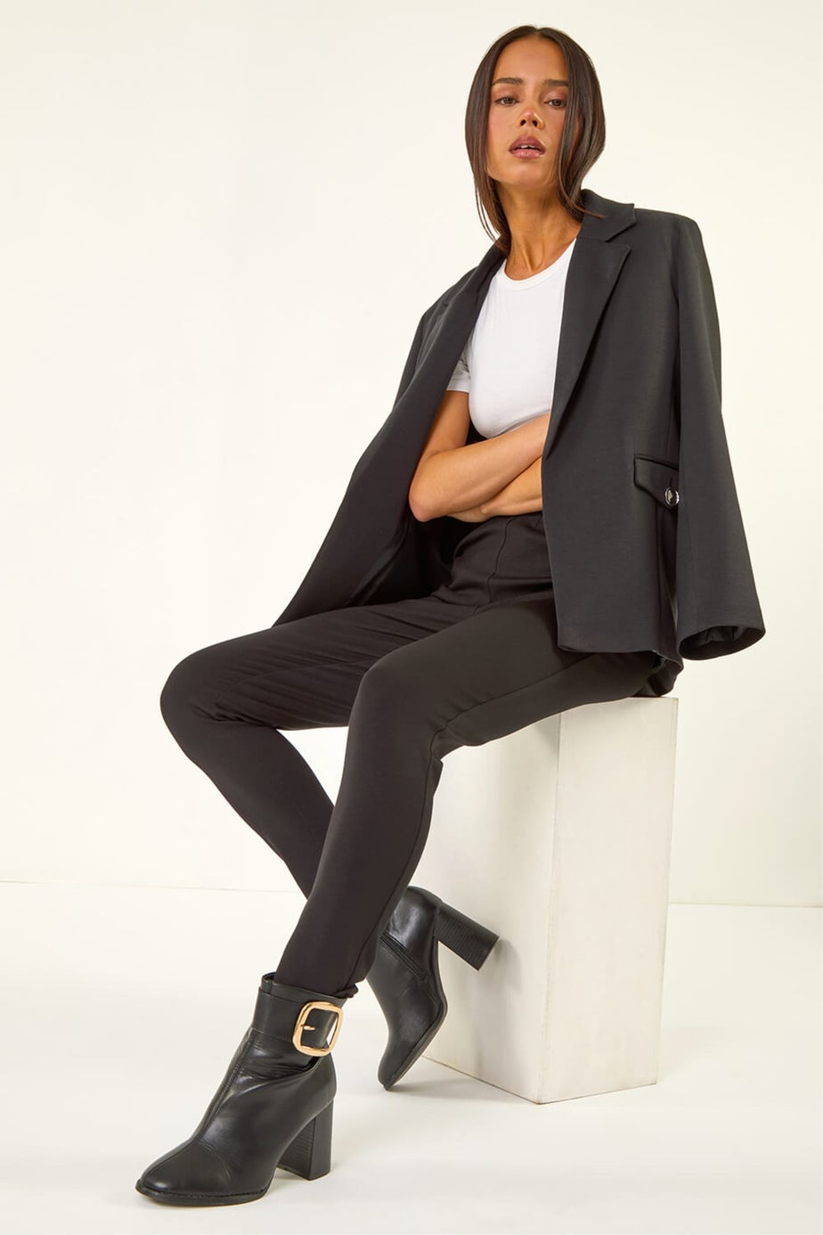 Roman Black Petite Essential Stretch Shaped Leggings